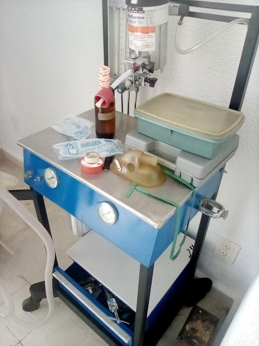máquina de anestesia