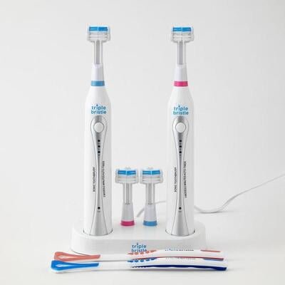 Juego de cepillos de dientes recargables Triple Bristle ™ Sonic Duo